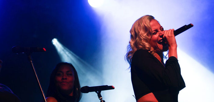pixie-lott-warrington16