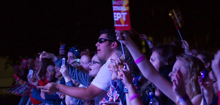 warrington-festival-crowd5