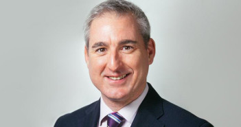 greg mullholland
