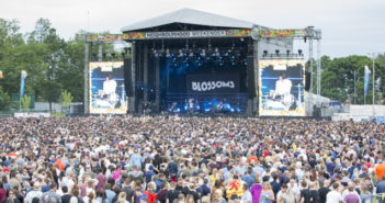 neighbourhood Weekender