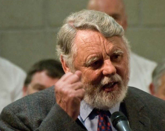 Former Beirut hostage Terry Waite backs Choir’s support for NHS and