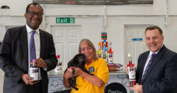 3 Pugs Gin