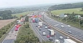 M6 traffic