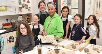 pottery auction
