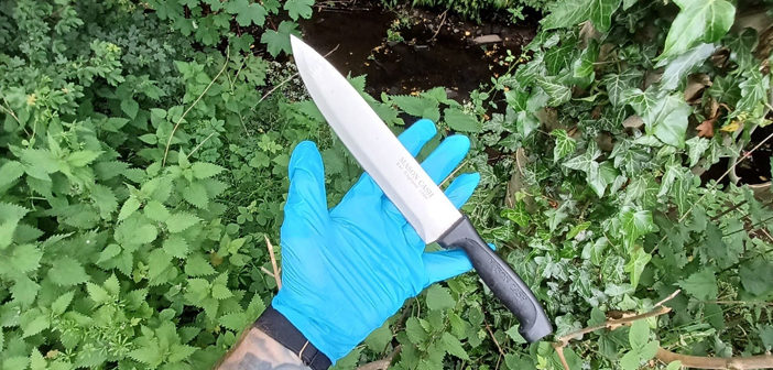 knife