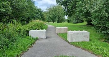 peel hall park
