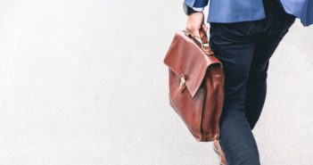 North West business - business expenses for SMEs - strategies to manage risk in international business - business tips for beginners - hospitality businesses