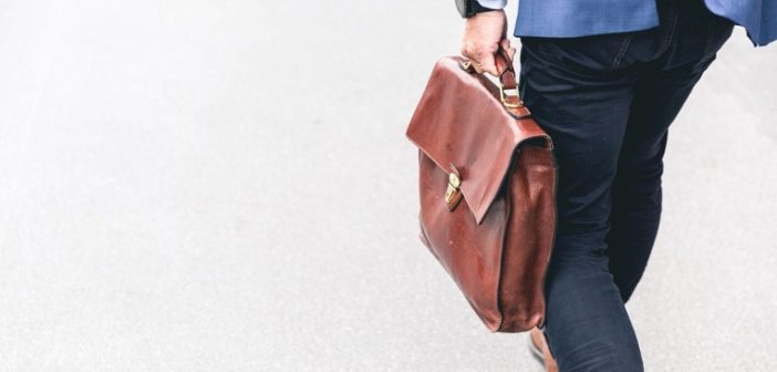 North West business - business expenses for SMEs - strategies to manage risk in international business - business tips for beginners - hospitality businesses