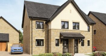 Controversial plan to build five houses