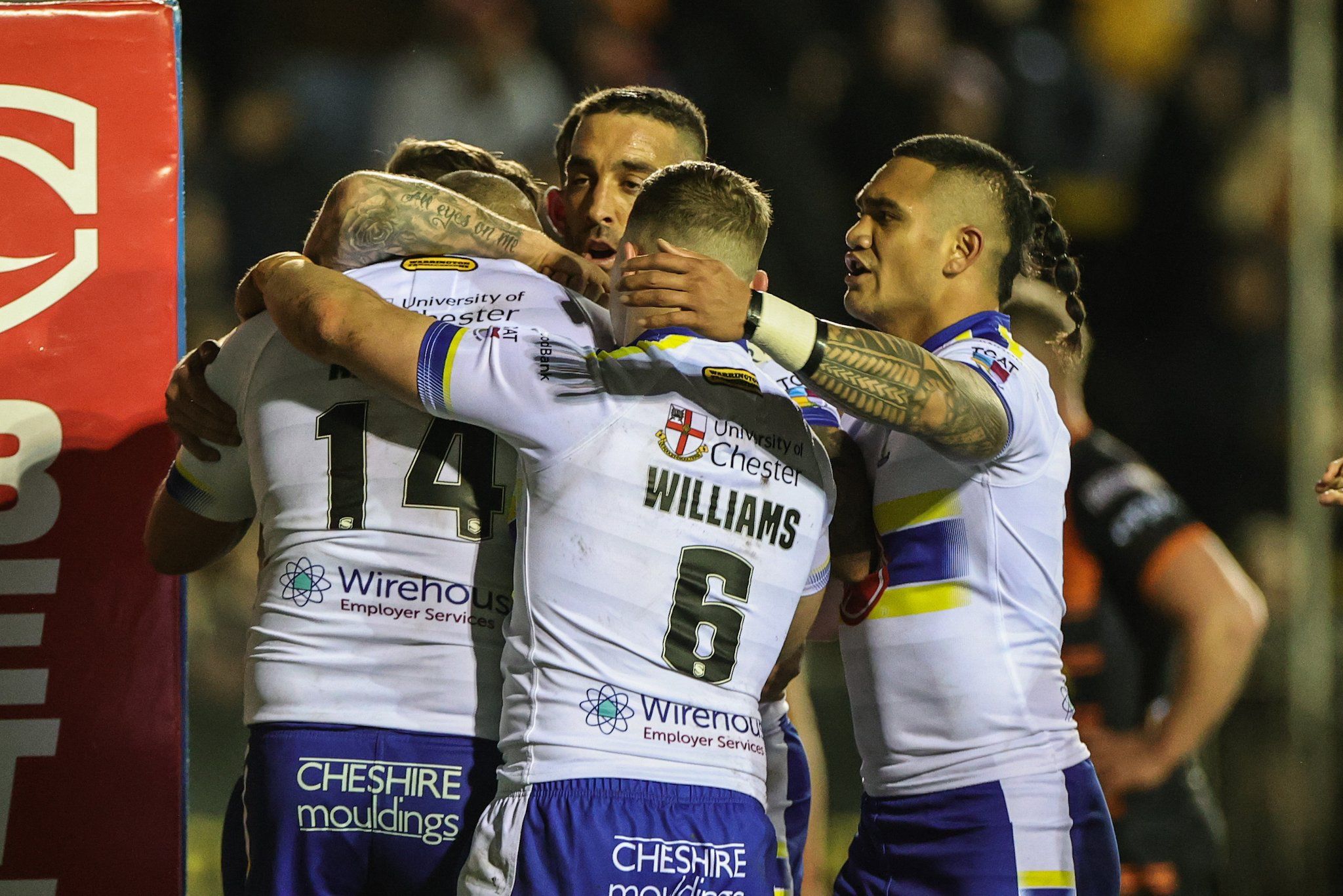 Warrington Wolves make light work of Castleford