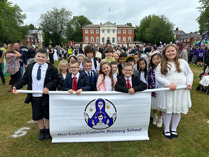 Warrington Walking Day Walkers greeted by grey skies and drizzle