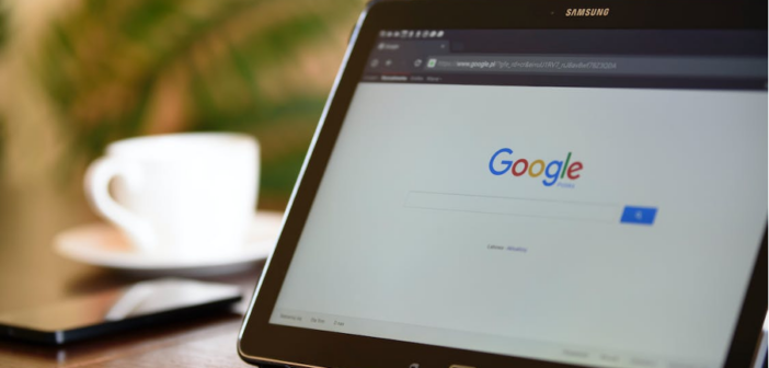laptop google - seo - local news visibility