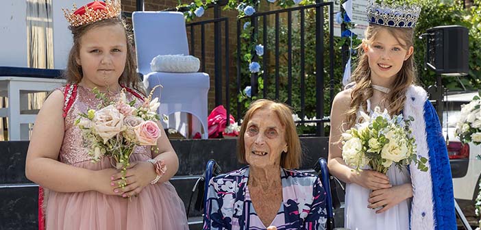 Lymm May Queen blessed with fine weather as new queens joined by former queen