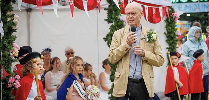 Thelwall Rose Queen