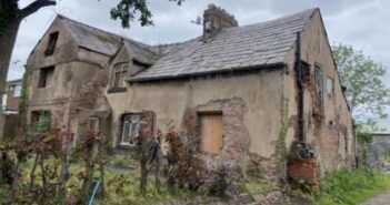 medieval Buying a listed home