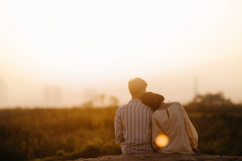couple sunrise