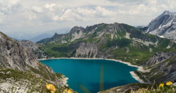 lake holiday in Austria