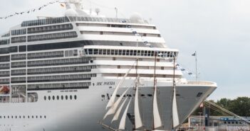 cruises